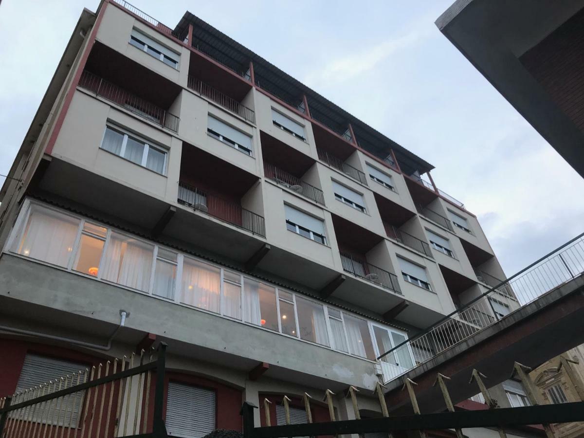 Hotel Robinia Imperia Exterior foto